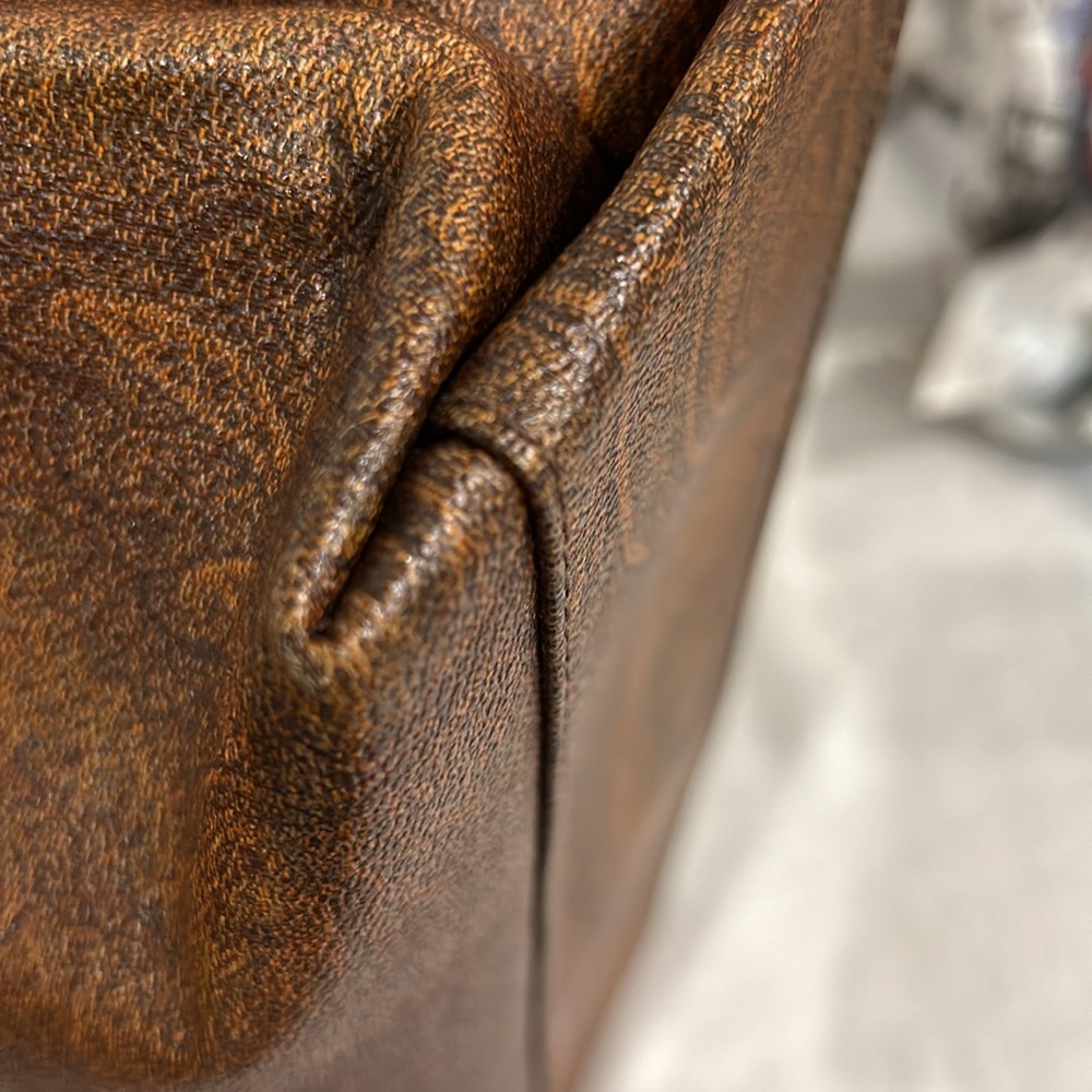 Authentic Etro Handbag - Picture 15 of 17